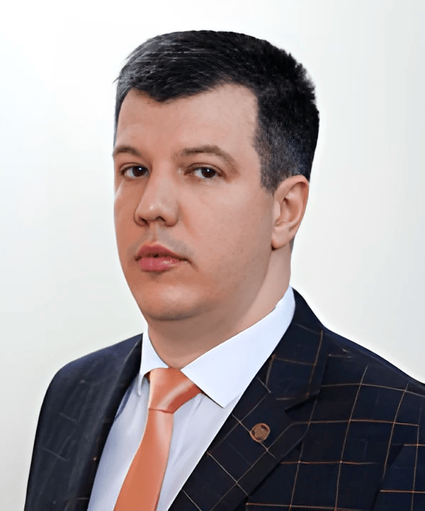 Кулешин Максим Георгиевич